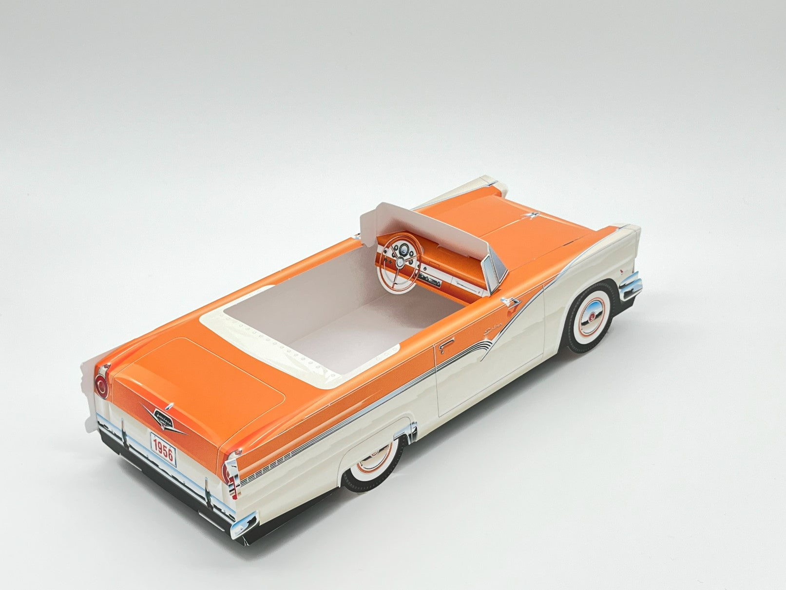 Set of 12 Ford Fairlane Party Paper Trays, Classic Cruiser Cars